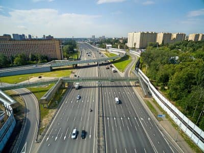 Владимир Путин поручил увеличить долю качественных региональных дорог до 50% к 2024 году