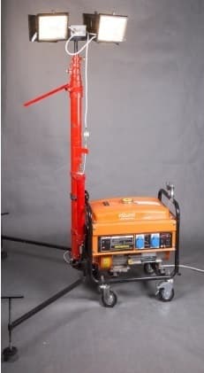 Передвижная осветительная установка ПОУ-4*500H-4,0P-3,0GXD-Валли с дизельным генератором